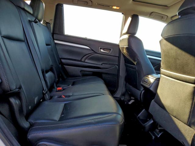 Toyota Highlander Xle Image 10