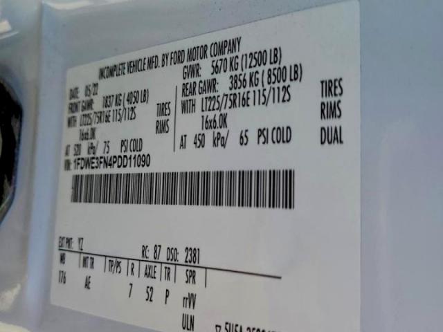 Ford Econoline E350 Super Duty Cutaway Van Image 6