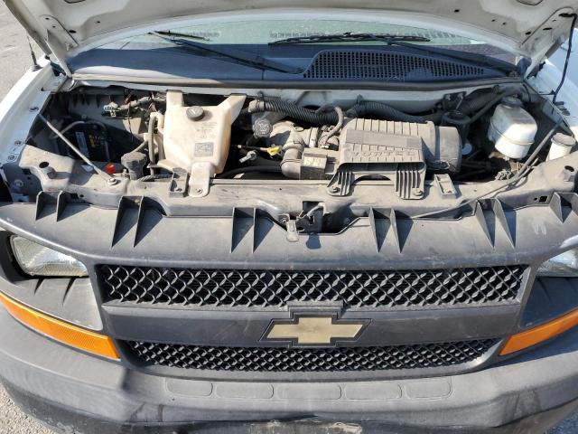 Chevrolet Express Image 8