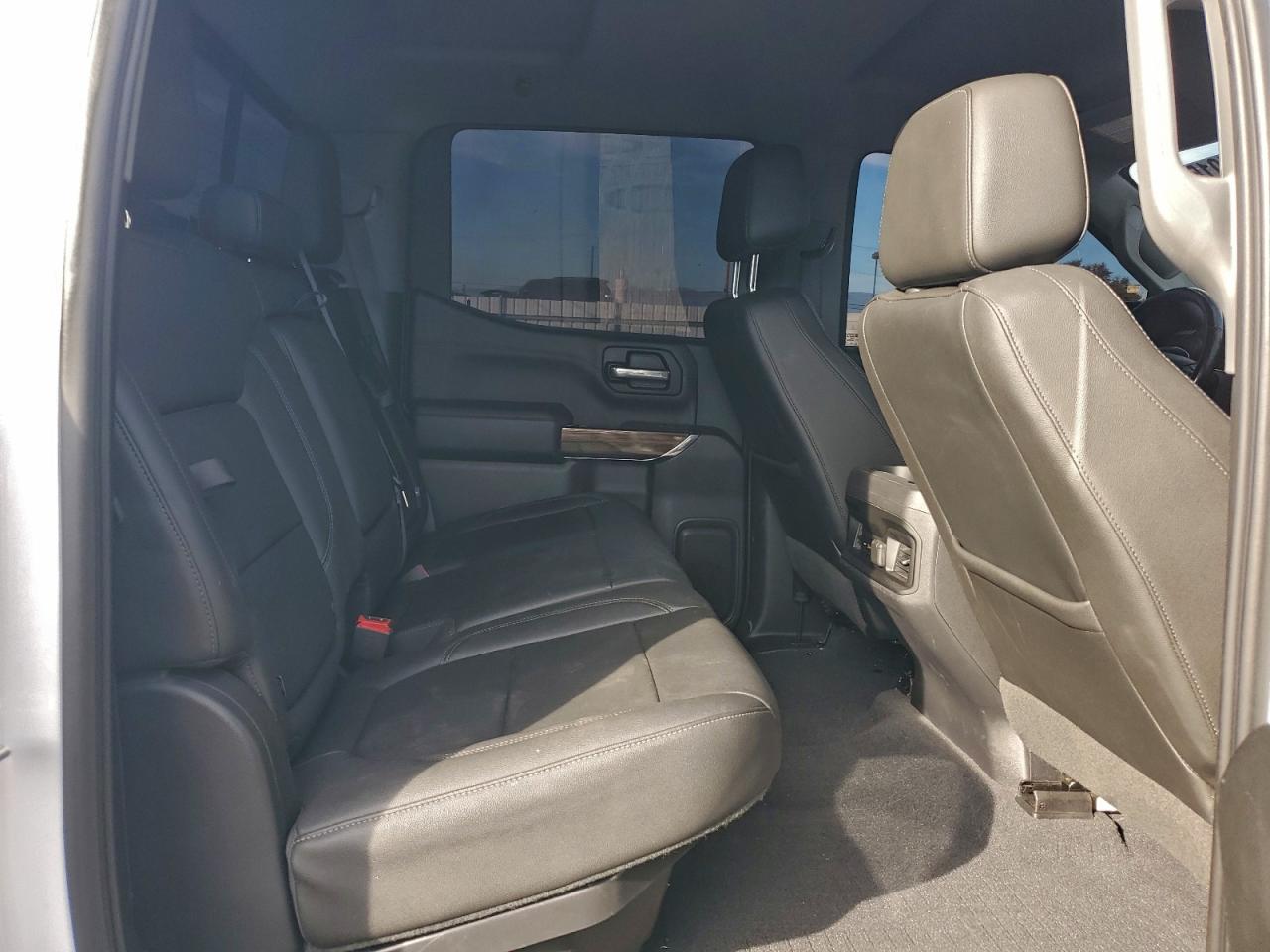 Chevrolet Silverado K1500 Lt Trail Boss Image 5