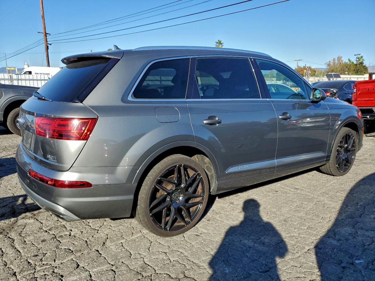 Audi Q7 Premium Plus Image 8