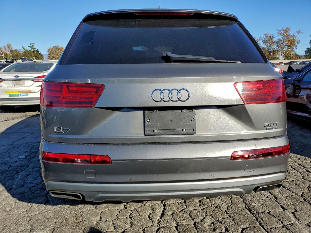 Audi Q7 Premium Plus Image 4