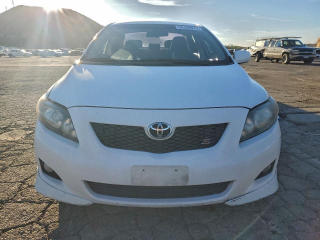 Toyota Corolla Base Image 4