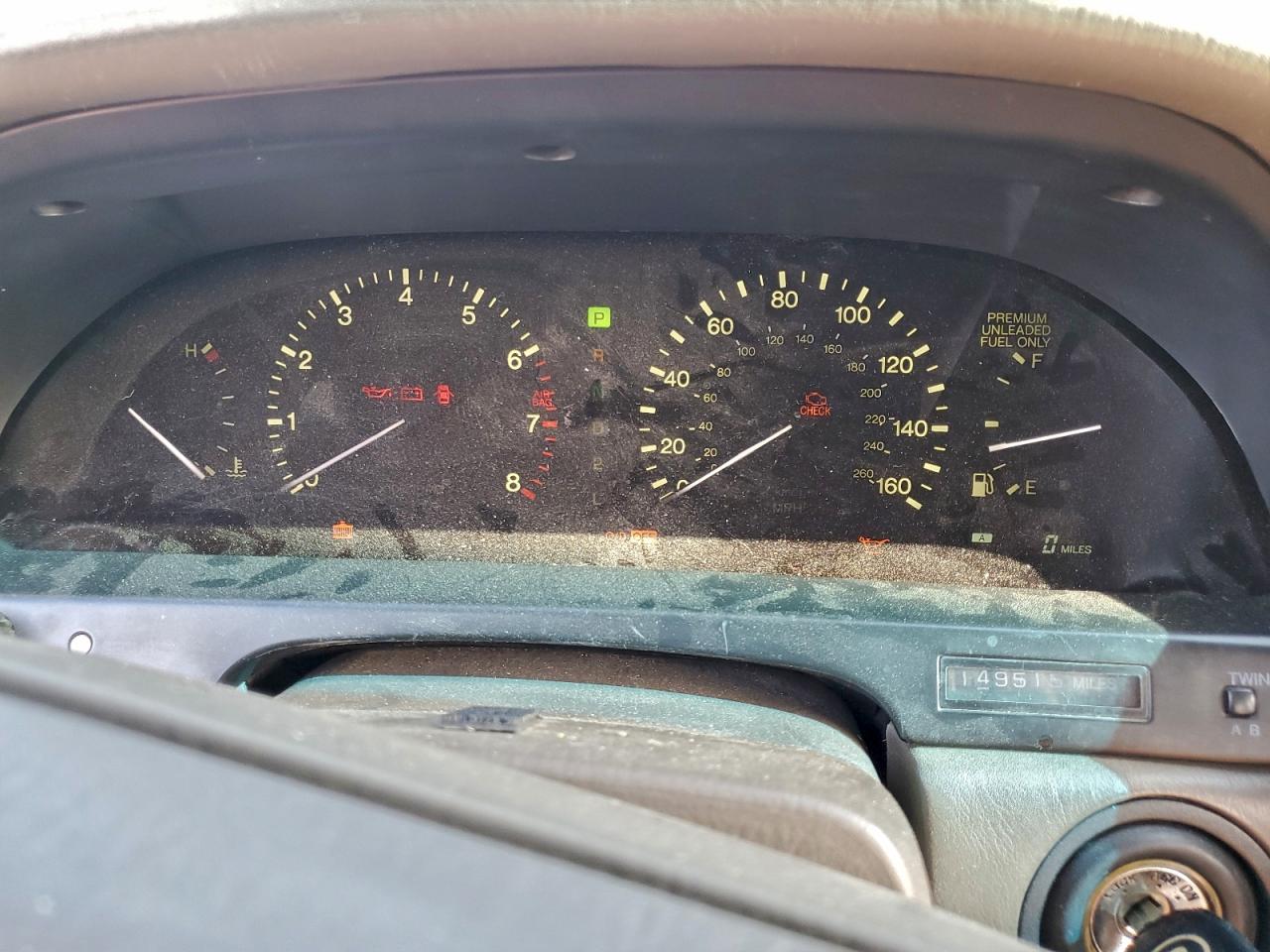 Lexus LS 400 Image 12