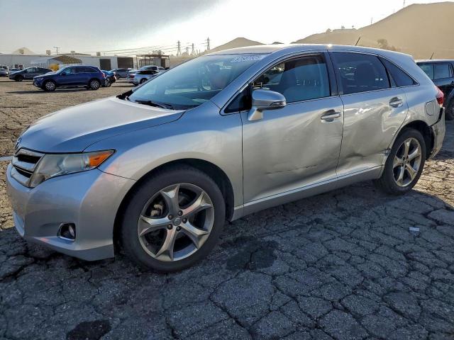  Salvage Toyota Venza