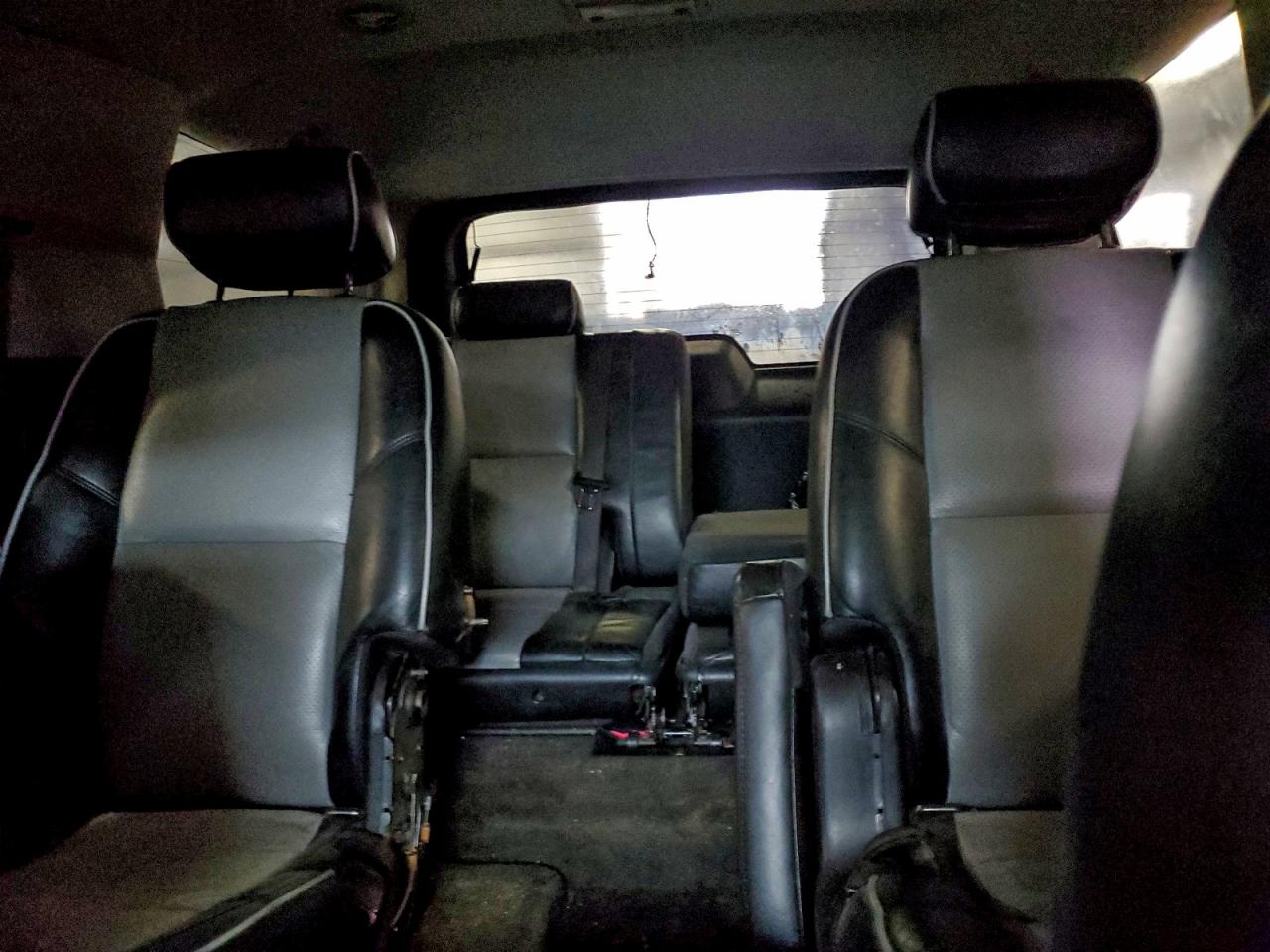 Cadillac Escalade Luxury Image 10