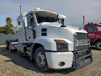  Salvage Mack Anthem