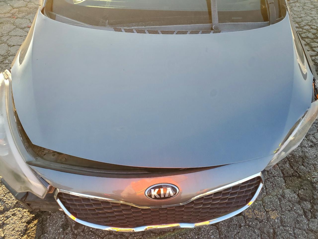 Kia Forte Lx Image 8