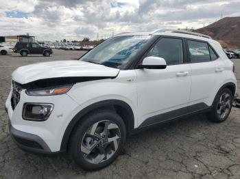  Salvage Hyundai VENUE