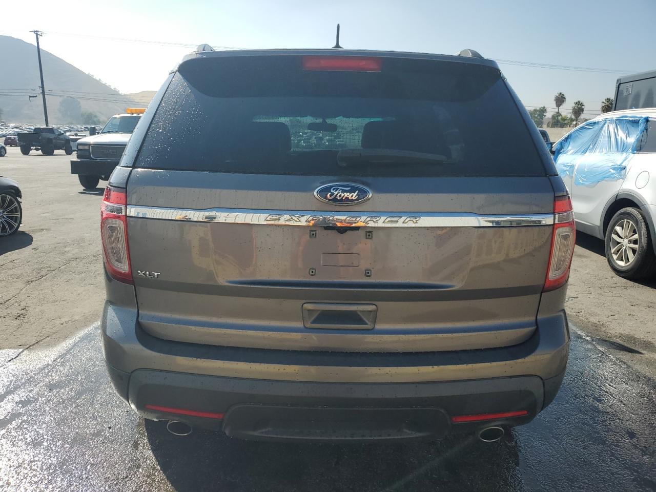 Ford Explorer Xlt Image 7