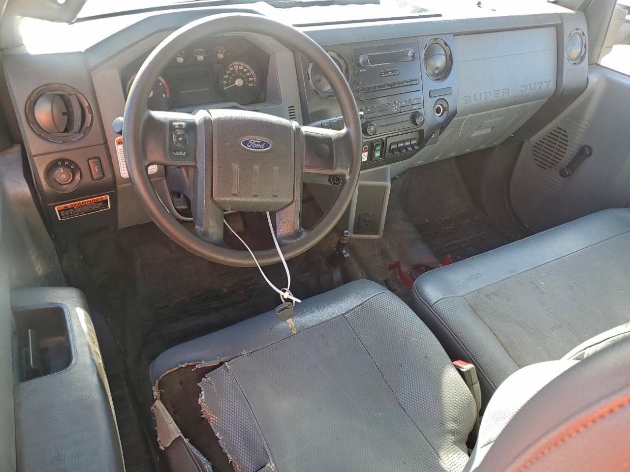 Ford F-750 Super Duty Image 5