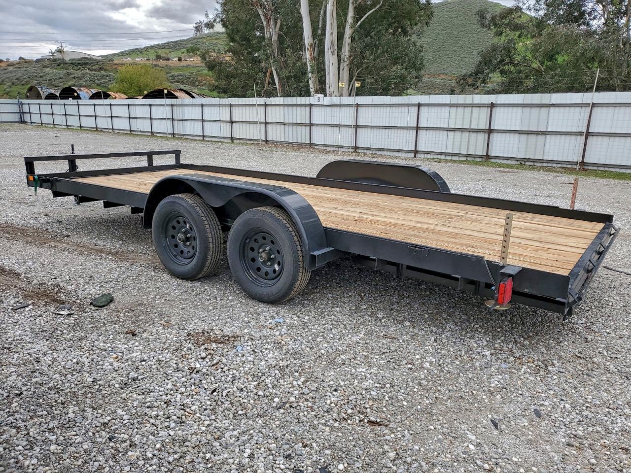 Carry On Other Image 5