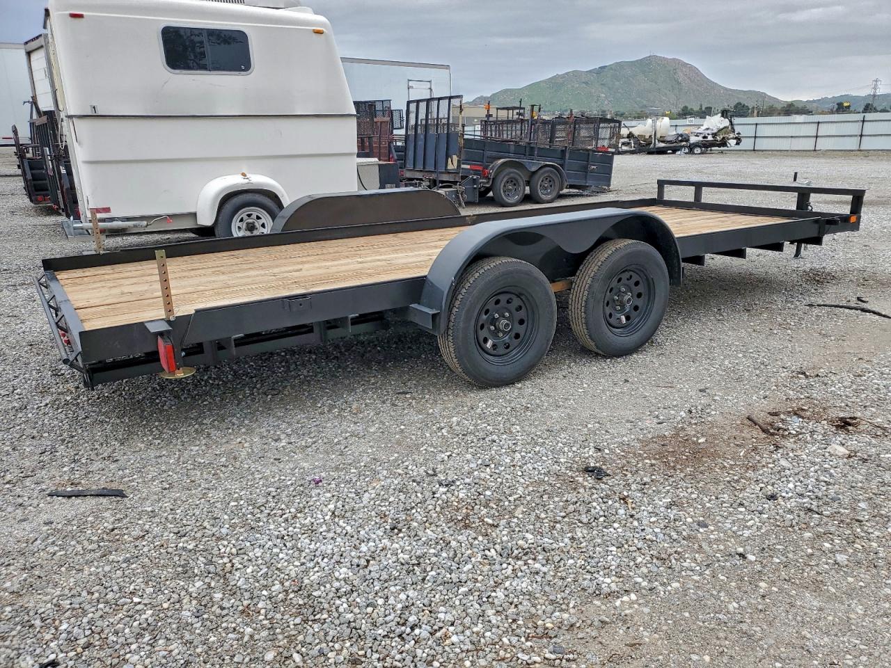 Carry On Other Image 4