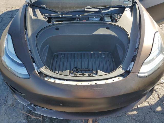 Tesla Model 3 Image 12