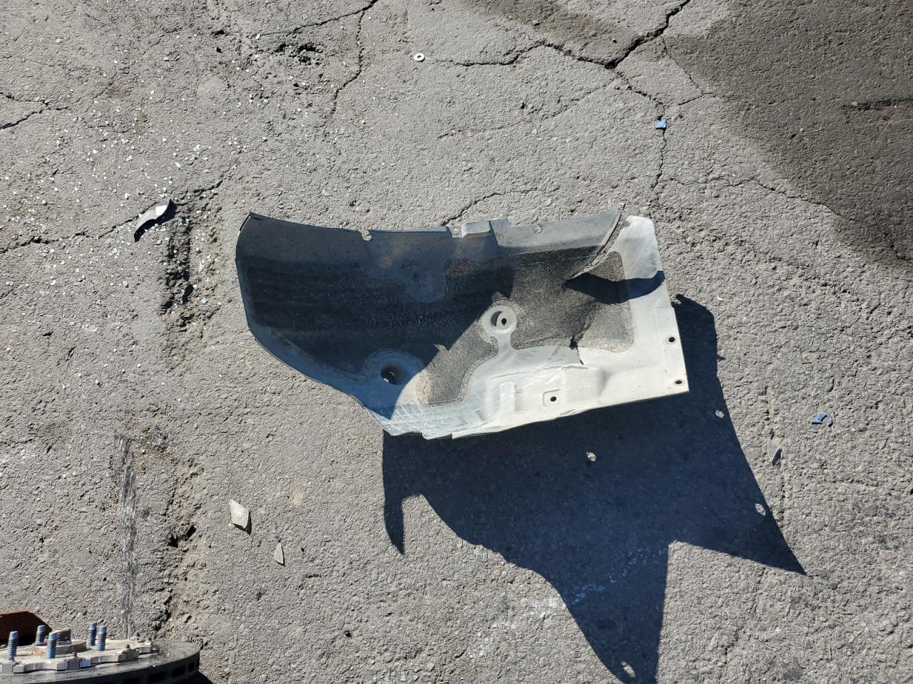 Tesla Model 3 Image 9