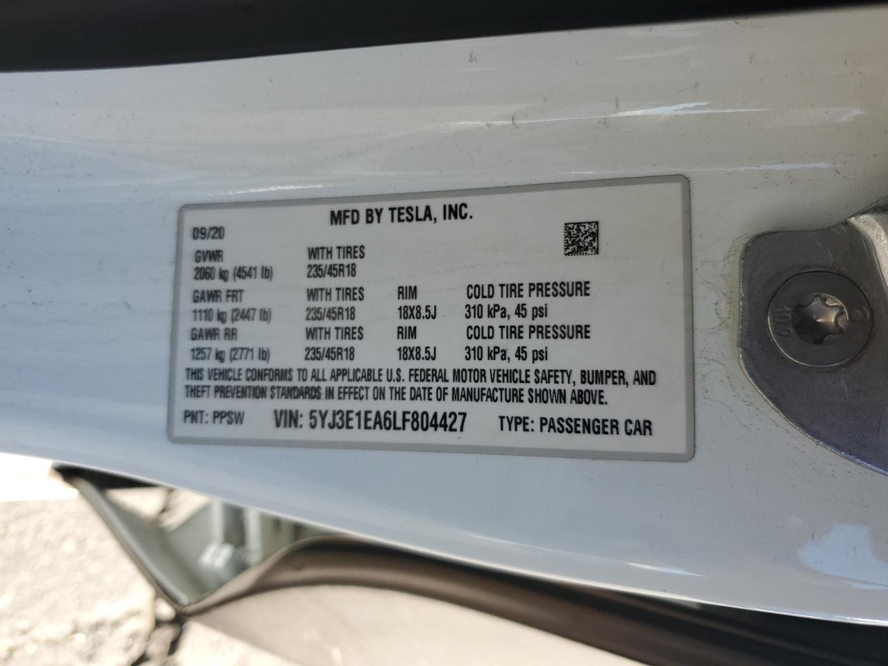 Tesla Model 3 Image 10