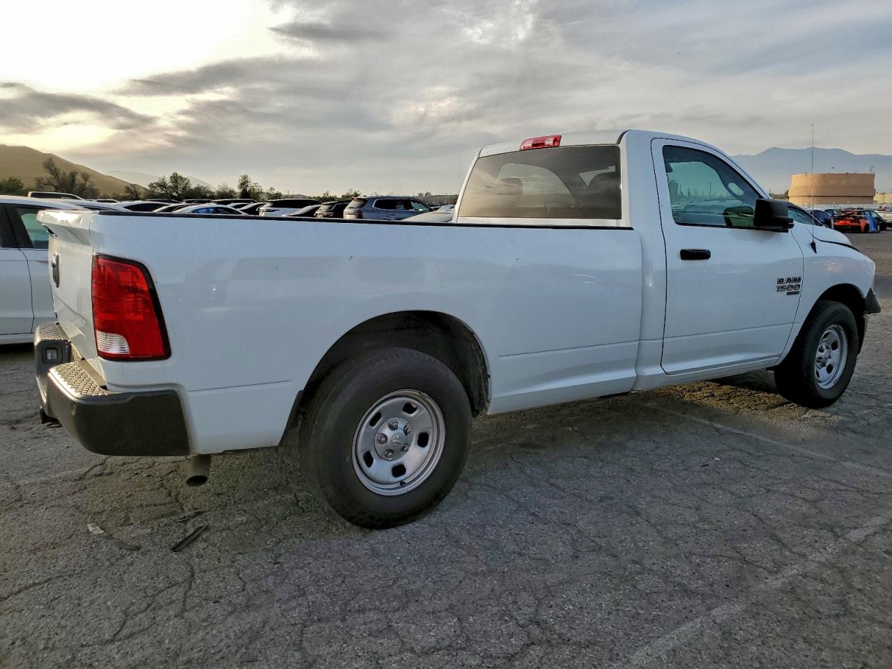 Ram 1500 Tradesman Image 8