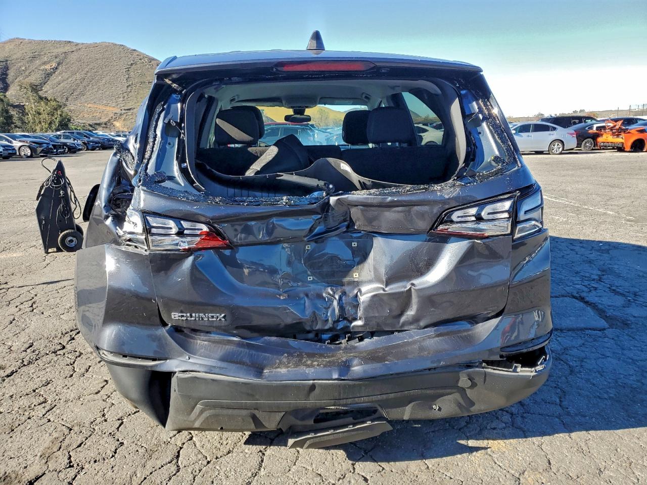 Chevrolet Equinox Ls Image 11