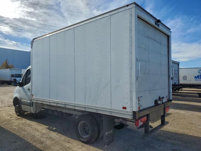 Mercedes-Benz Sprinter 3500/4500 Image 2