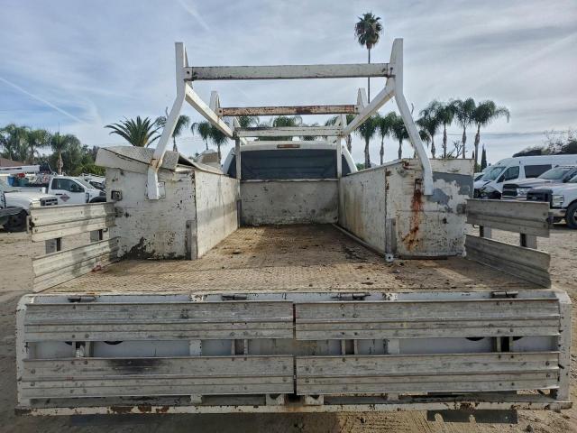 Ford F-550 Super Duty Image 10