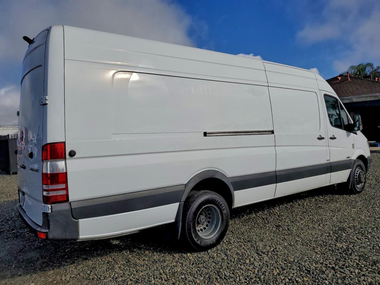Mercedes-Benz Sprinter 3500 Image 2