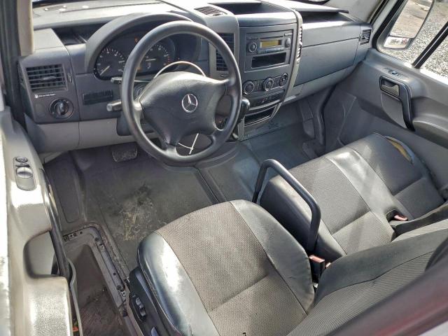 Mercedes-Benz Sprinter 3500 Image 7