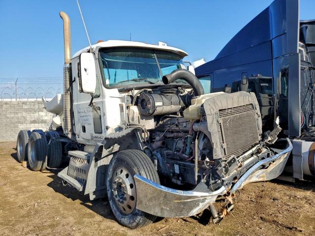  Salvage Mack 600 Cxu600