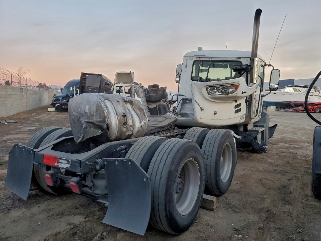 Mack 600 Cxu600 Cxu600 Image 6