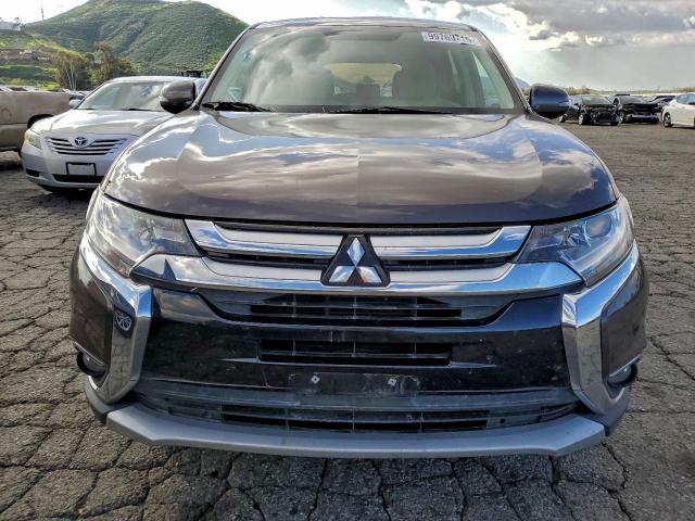 Mitsubishi Outlander Se Image 13
