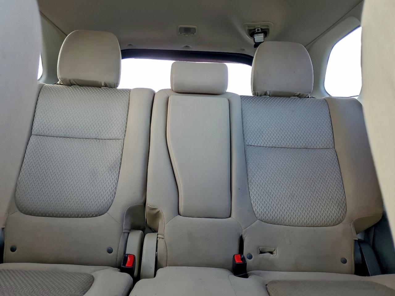 Mitsubishi Outlander Se Image 11