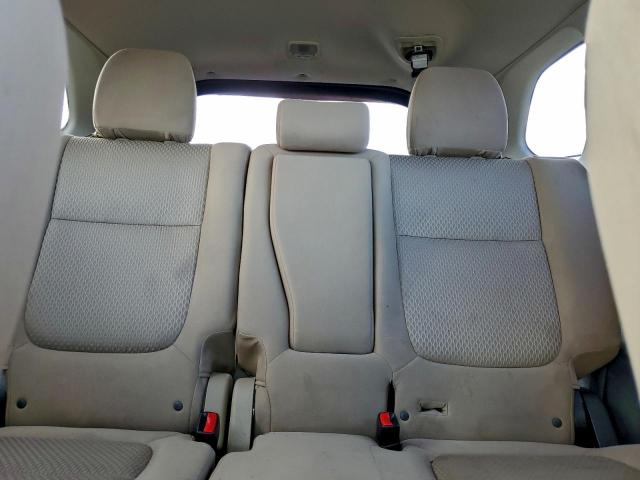 Mitsubishi Outlander Se Image 11