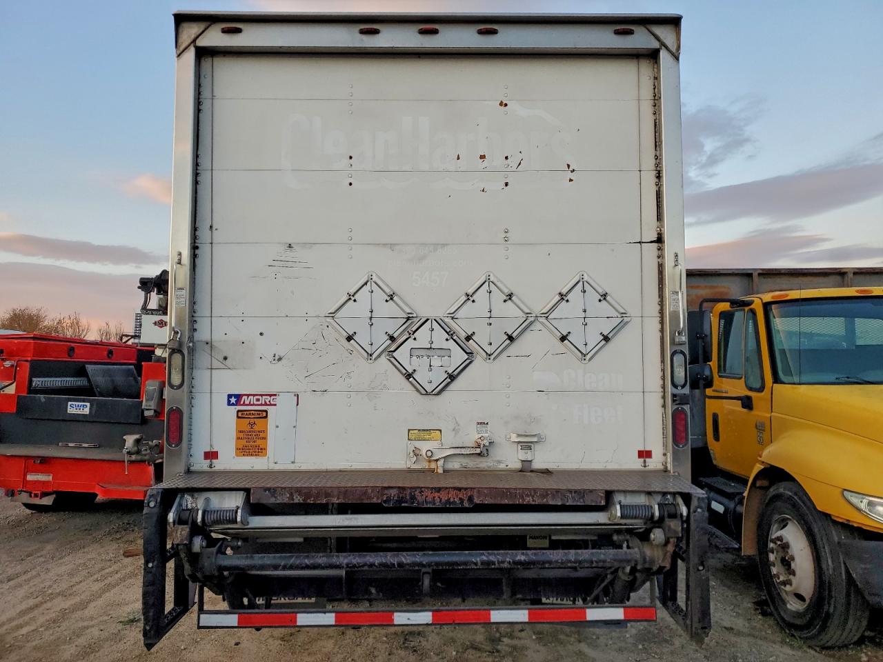 Freightliner M2 112 Med 112 Medium Duty Image 12