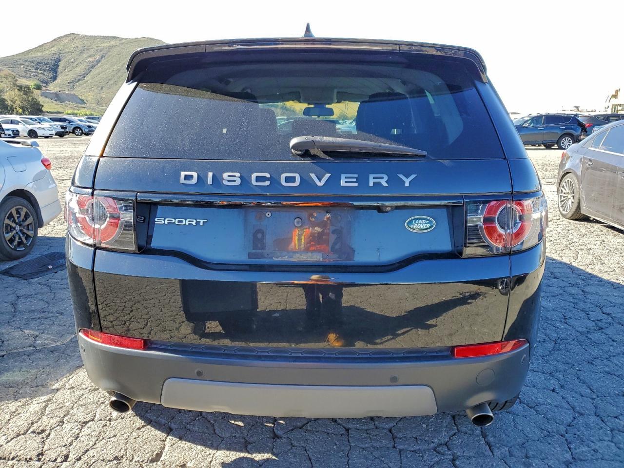 Land Rover Discovery Se Image 3
