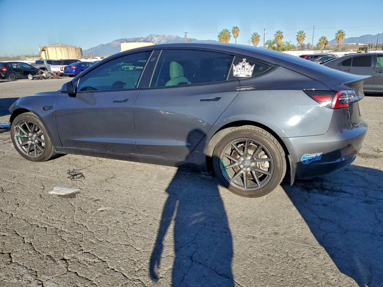 Tesla Model 3 Image 12