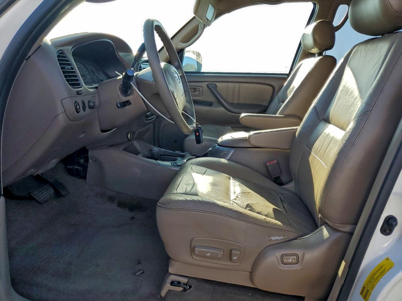 Toyota Sequoia Limited Image 10