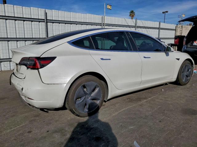 Tesla Model 3 Image 4