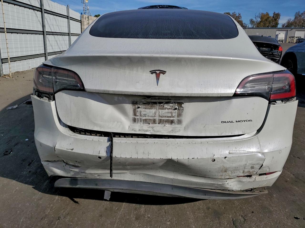 Tesla Model 3 Image 2