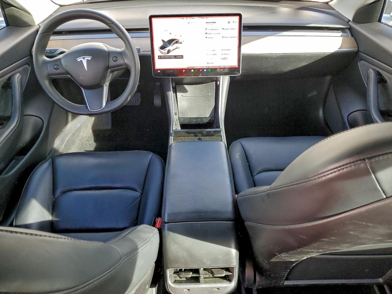 Tesla Model 3 Image 7
