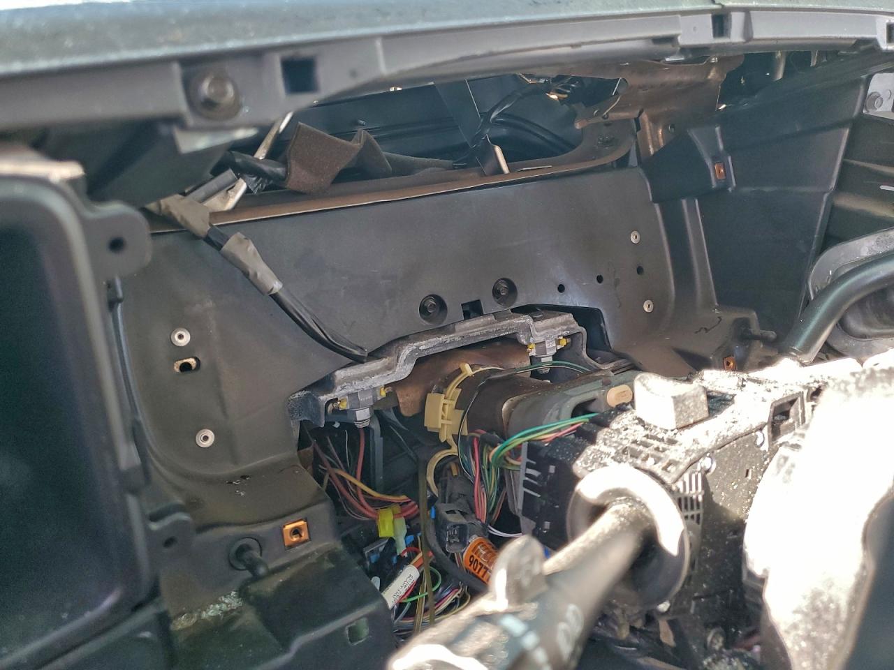 Chevrolet Silverado C1500 Image 12