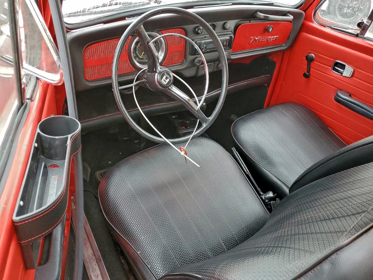 Volkswagen Beetle Image 7