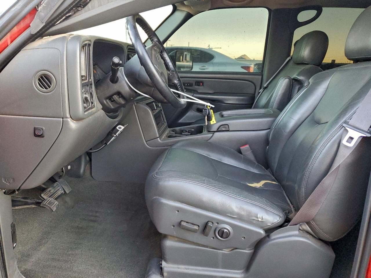 Chevrolet Silverado C2500 Heavy Duty Image 9