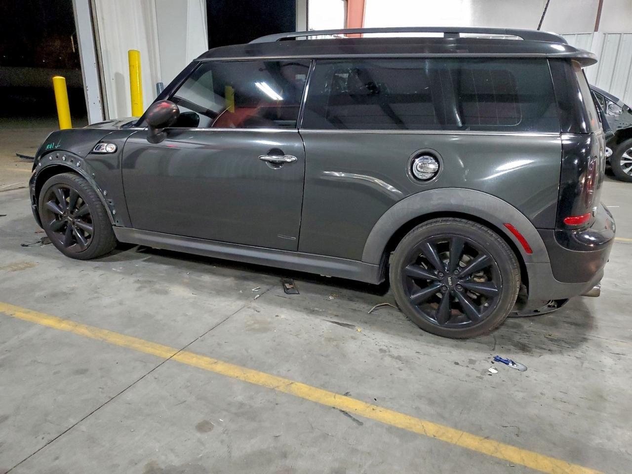 MINI Cooper S Clubman Image 11