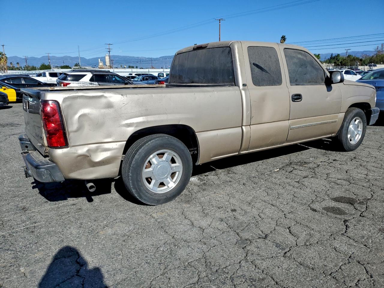 Chevrolet Silverado C1500 Image 12