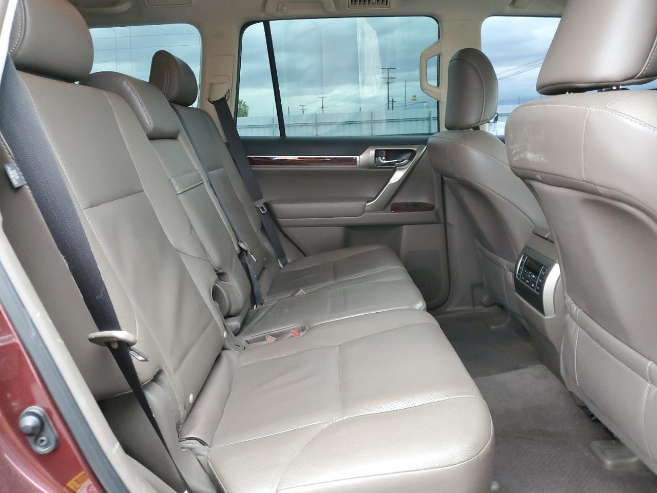 Lexus Gx 460 Image 13