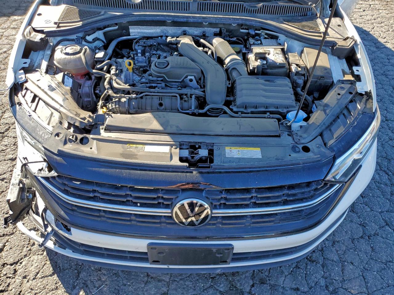 Volkswagen Jetta Sport Image 8