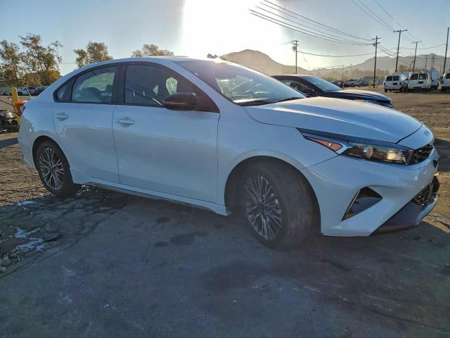 Kia Forte Gt Line Image 4