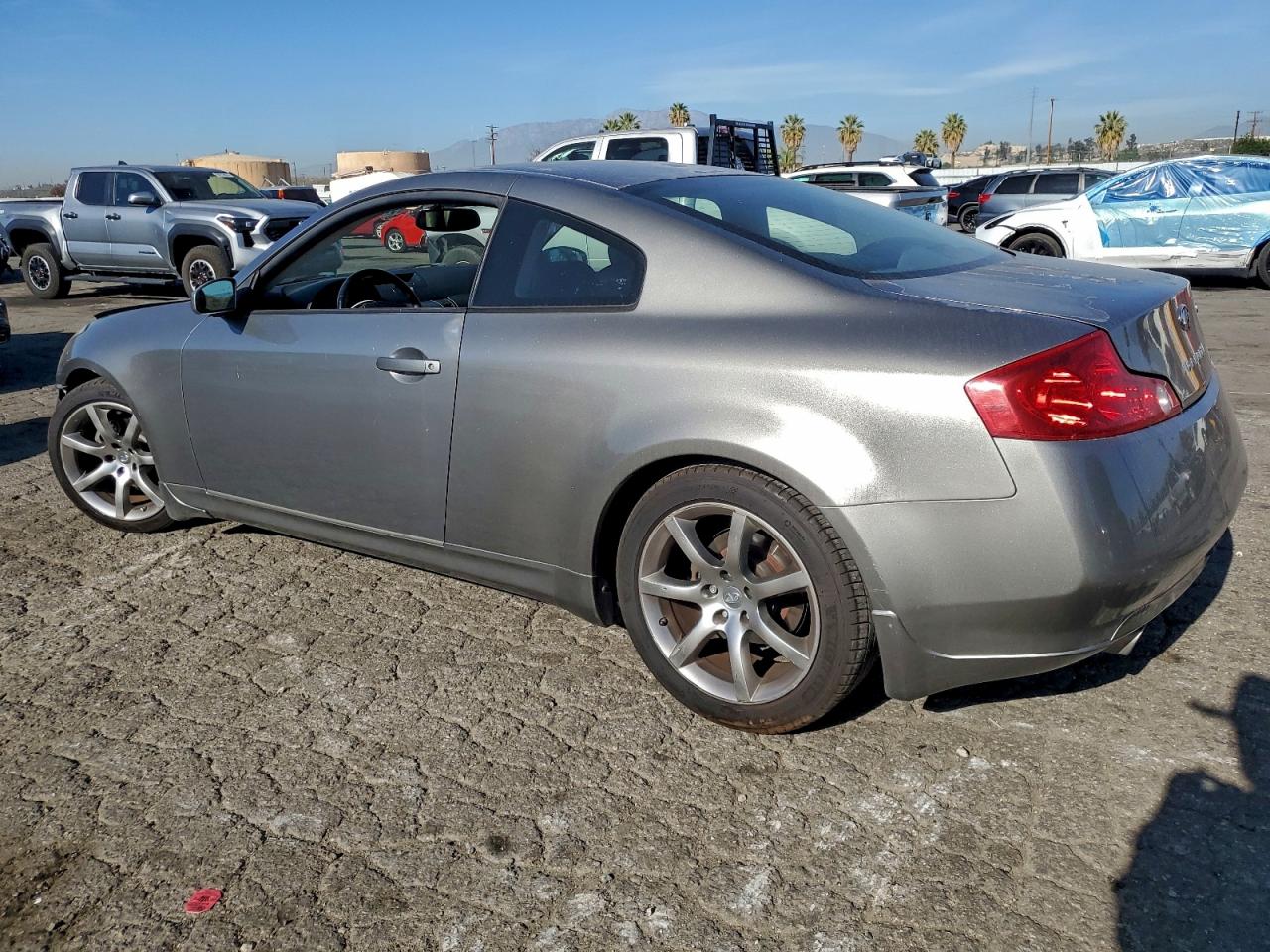 INFINITI G35 Image 2