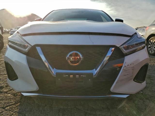 Nissan Maxima S Image 7