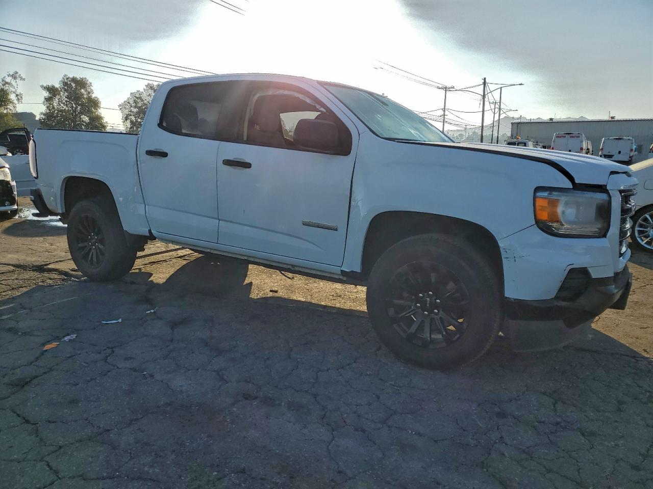 GMC Canyon Elevation Image 7