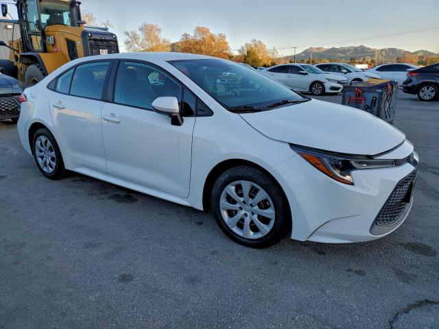 Toyota Corolla Le Image 11